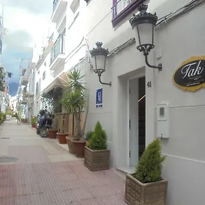 Tak Boutique Old Town Gasthof