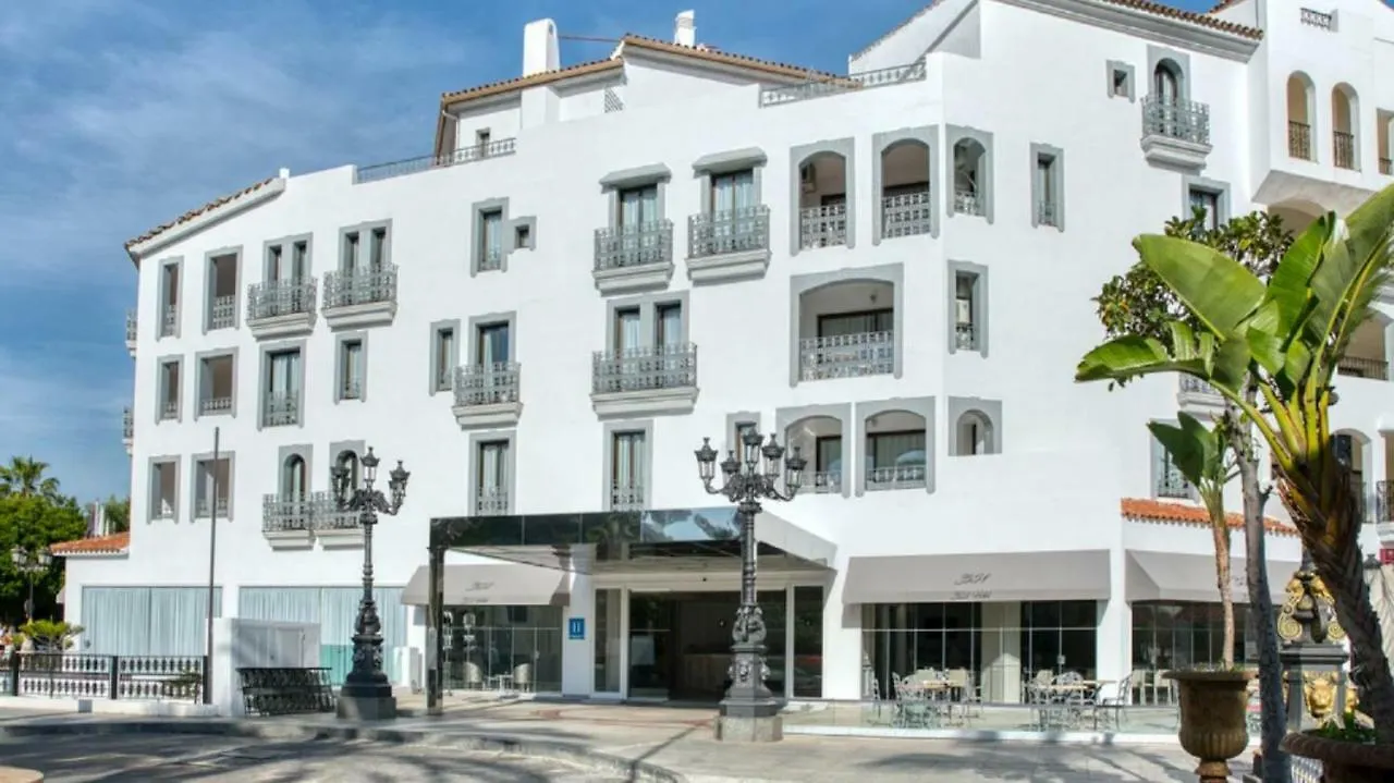 Boutique Hotel B51 Marbella 4*,